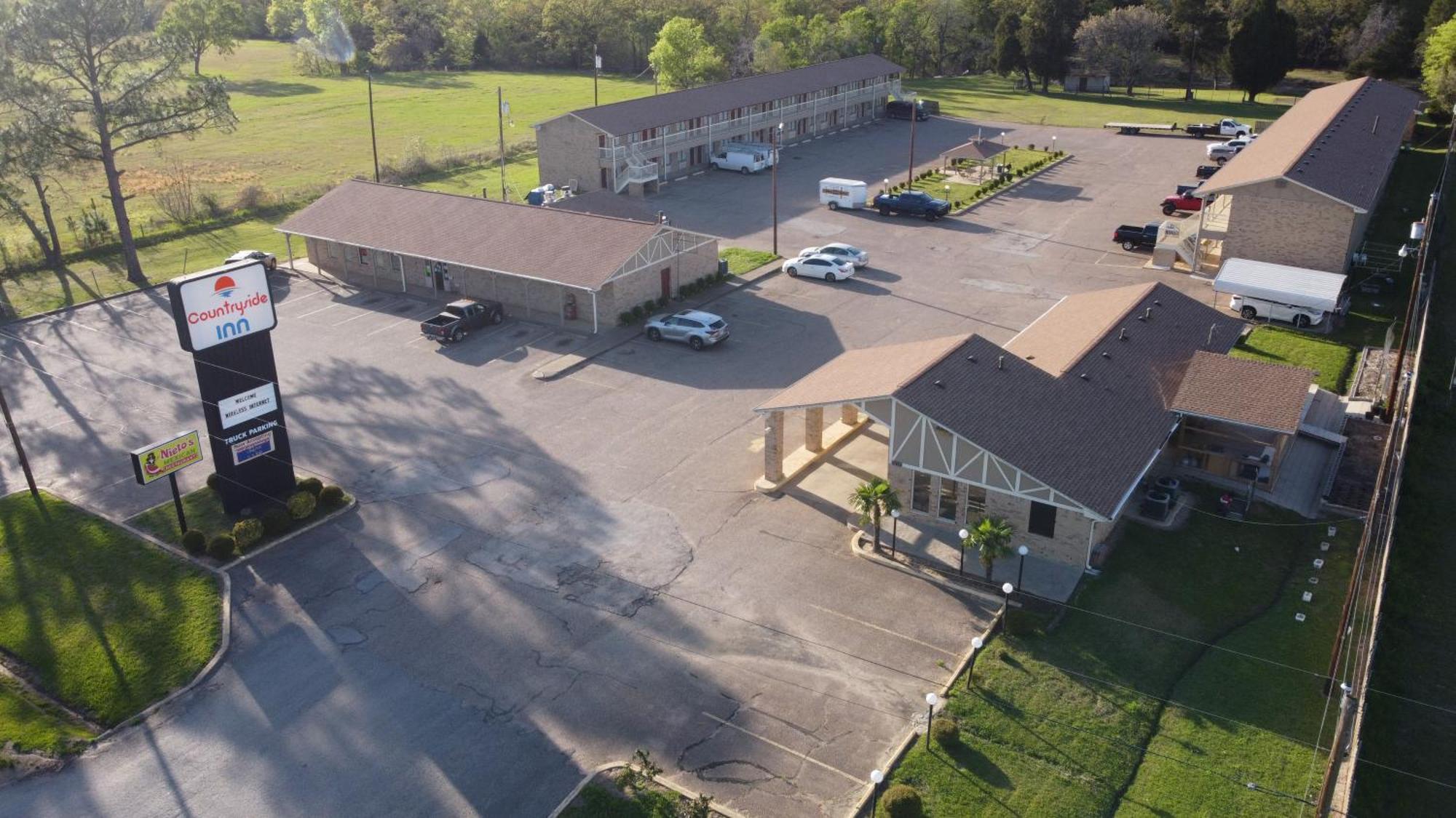 Countryside Inn Malakoff Extérieur photo